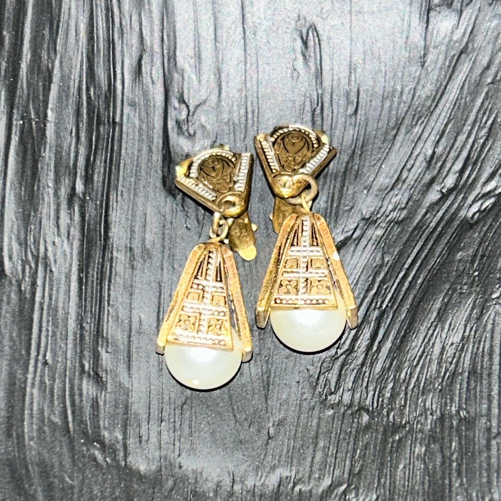 Spanish  Damascene earrings pearls golden souvenir toledo dangles
